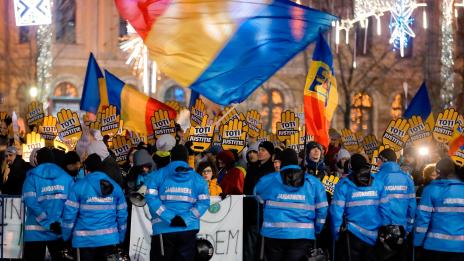 В Румъния възобновяват протестите срещу законодателните промени в борбата с корупцията