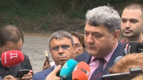 Алексей Петров е бил с трима души охрана по време на убийството