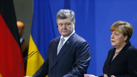 Берлин и Киев с натиск срещу Москва