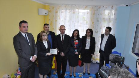 Зам.-министърът на правосъдието откри във Варна “синя стая”