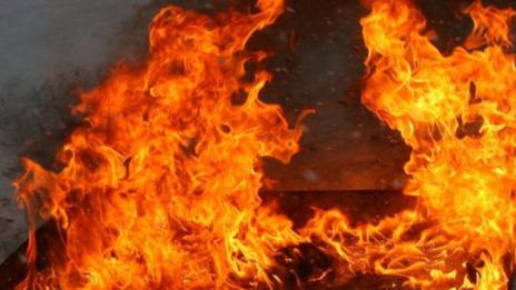 Дете загина, а друго пострада при пожар в къща