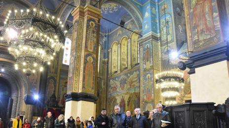 Стотици се включиха в официалното честване нa 3 март във Варна (СНИМКИ)