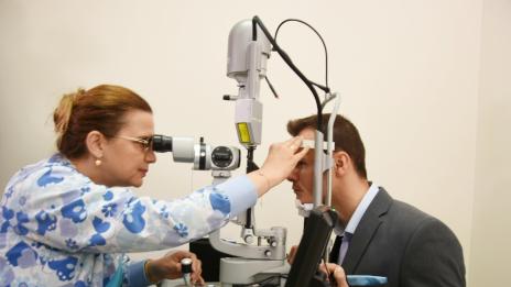 Лекуват безплатно 90 пациенти, изгубили зрението си заради катаракта