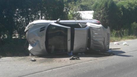 29-годишна шофьорка се преобърна на път за Варна (СНИМКИ)