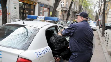 Осъдиха условно двама младежи, нападнали мъж в центъра на Варна