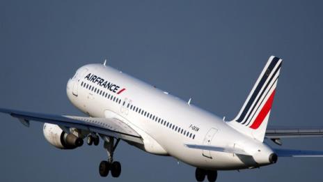 "Air France" ще отмени 3600 полета през март заради COVID-19
