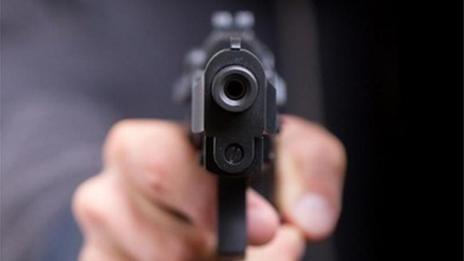 2-годишно застреля 7-годишната си братовчедка