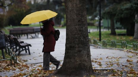 Времето остава предимно облачно, но без валежи през деня 