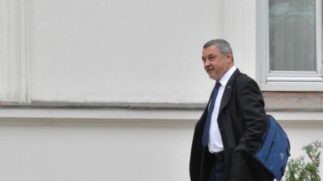 Патриотите на нож, ако ГЕРБ подкрепи ветото на Плевнелиев