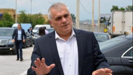Валентин Радев: Кой реши, че на Безмер ще разтоварват бежанци