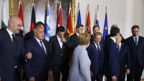 Премиерът: Трябва да затворим границите на ЕС!