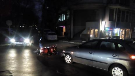 Катастрофа блокира трафика в центъра на Варна