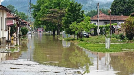 Трима министри ще проверят възстановяването на авариралия водопровод за Севлиево