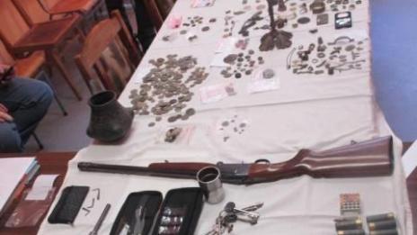 Разбиха иманярска група във Враца