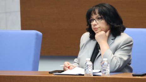 Прехвърлят над 4 милиарда лева от 2024 г. към новия бюджет