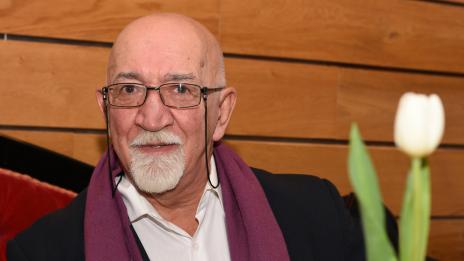 Плеяда от 101 звезди улови Кирил Аспарухов в нова книга