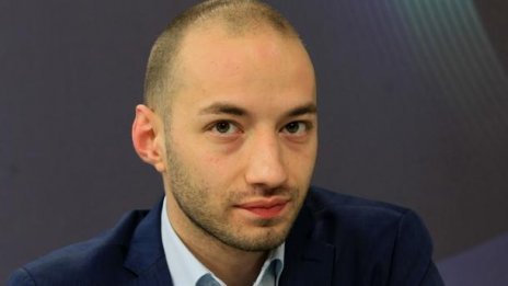 Политолог: Елитът ни подценява положението с цените и инфлацията