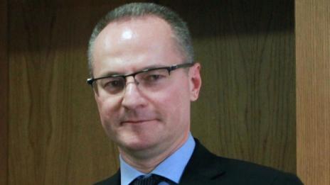 Изразяването на идеи и визии не е политика, смята председателят на ВКС Лозан Панов