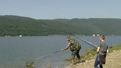 Забранява се уловът на риба в рибностопанските обекти
