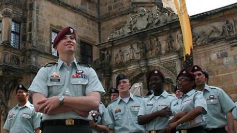 Ще продължи ли Германия да плаща за американските военните бази в страната?  