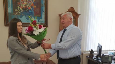 Кметът на Пловдив изпрати Цвети за Париж