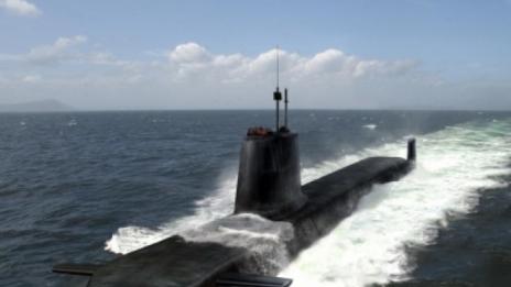 Деветима моряци от британска ядрена подводница отстранени за употреба на кокаин