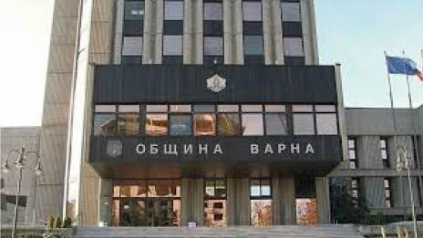 Във Варна включват доброволци за работа с възрастни хора, проверки и дезинфекции на гарите