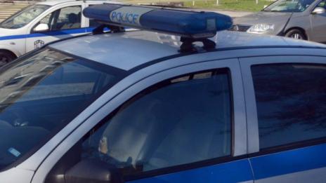 Син удари с брадва 59-годишната си майка