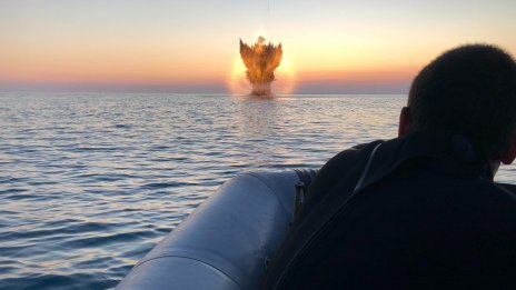 7 мини са неутрализирали ВМС в Черно море