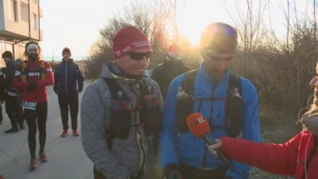 Над 100 мъже и жени ще бягат с тежести в Шкорпиловци