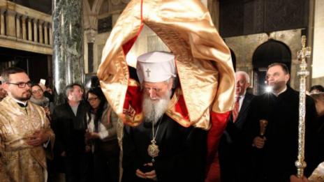 †Неофит: В Христовото Възкресение е нашата надежда!  
