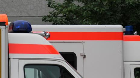 Двама младежи загинаха в Кьолн, блъсна ги товарен влак