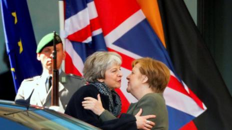 Мей и Меркел на едно мнение: Трябва Brexit с правила  