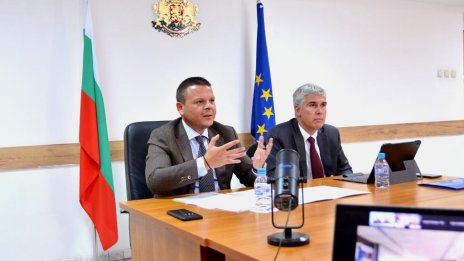 ЕК ще ни помага в преговорите с доставчици на природен газ