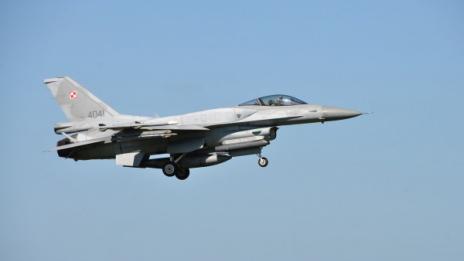 Бивш военен министър: F-16 е по-добре от "Грипен"