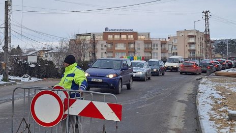 Започна поредният ремонт по ул. „Прилеп“