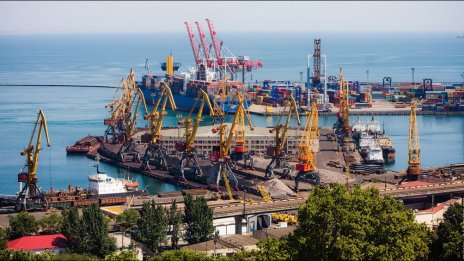 Първият кораб с царевица от Украйна напусна пристанището в Одеса
