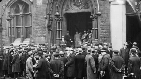 На 24 окомври 1929 година започва Голямата депресия
