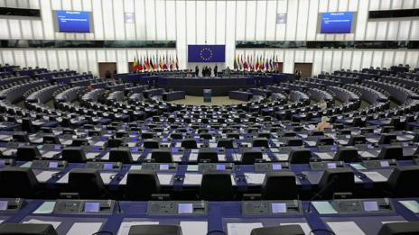 ЕС намалява бройката на евродепутатите с 46