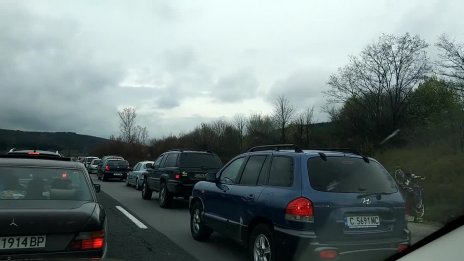 Аварийно движение по магистрала Хемус край Варна 