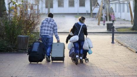 33% от младите хора у нас са готови да емигрират всеки момент