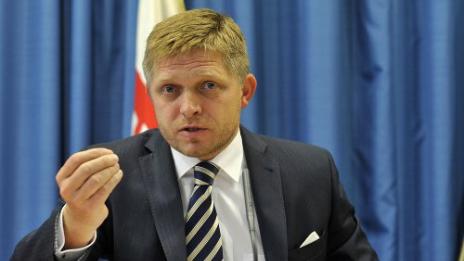 Роберт Фицо поиска извънредна среща на ЕС заради нападенията на жени в Германия