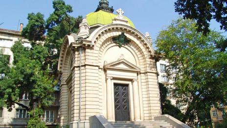 Десетки дойдоха при мавзолея на княз Батенберг