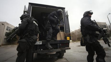 Разбиха канал за мигранти от България към Европа