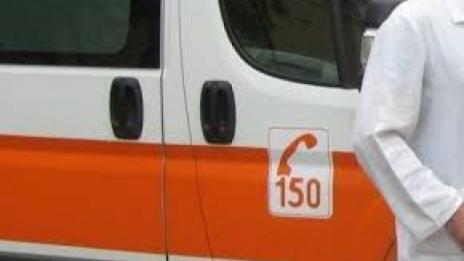 Жена блъсна пешеходка на заден ход