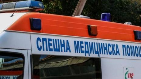 Варненец се хвърли от терасата си, почина на място