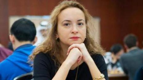 Ети заема 14-о място след 5 партии на световното по шахмат  
