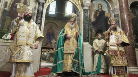 Патриарх Неофит отслужи новогодишната Света Василиева литургия