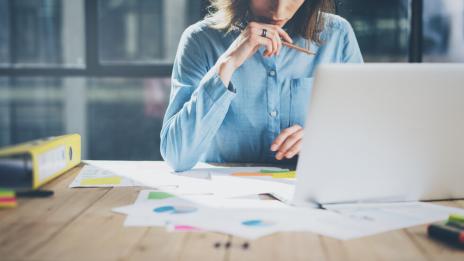 Работохолизмът уврежда психичното здраве на жените