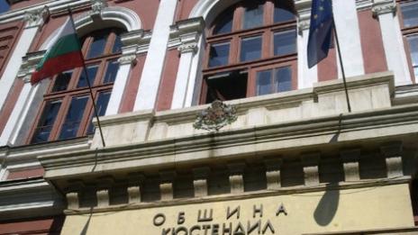 Дете в нужда остана без личен асистент